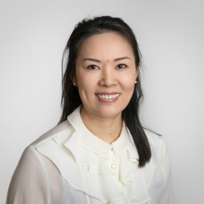 Linda Yi Zhang