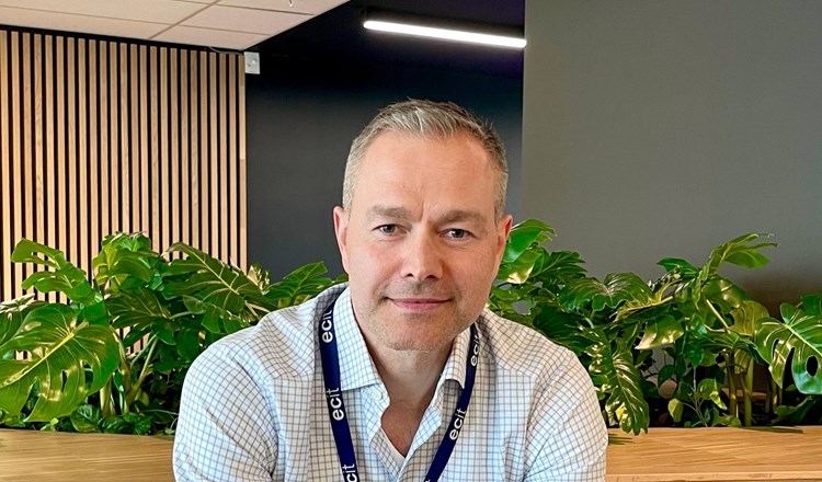 Stefan Jacobsen 16 9